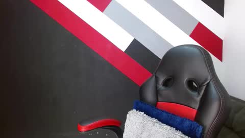 Snapshot of katiuska_xxx chatting on 12/15/25, 06:01 Katiuska online show from 12/15/25, 06:01