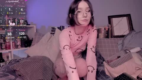 katkittykate online show from 10/18/25, 05:25