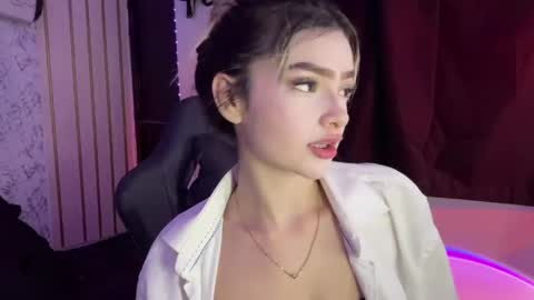 Snapshot of katleen_v chatting on 03/17/26, 09:34 Katleen. online show from 03/17/26, 09:34