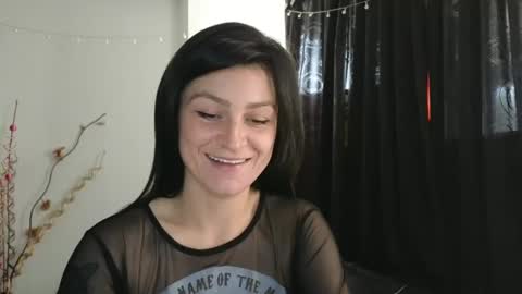 katalina online show from 02/25/25, 05:04