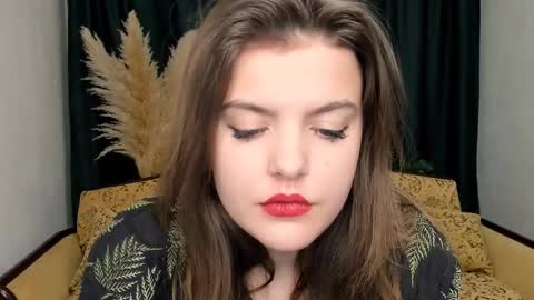 Snapshot of katnotcat chatting on 02/05/25, 12:27 katnotcat online show from 02/05/25, 12:27