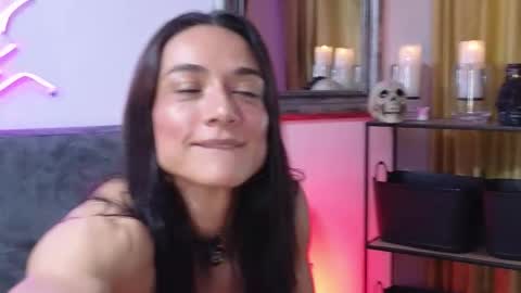 Katrin online show from 09/12/25, 11:48