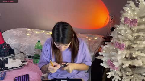   naked in pvt show 100 tk online show from 12/17/24, 08:32