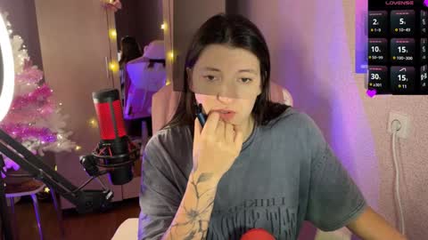   naked in pvt show 100 tk online show from 01/01/25, 08:47