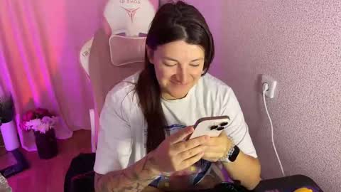   naked in pvt show 100 tk online show from 10/22/25, 10:15