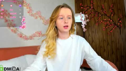 Katrina Bail online show from 09/25/25, 12:36