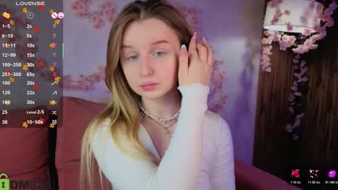 Katrina Bail online show from 11/13/25, 01:15