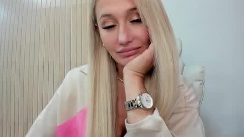 katrina moor online show from 06/03/26, 12:30