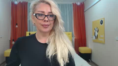 katrinacharm online show from 09/09/25, 06:35