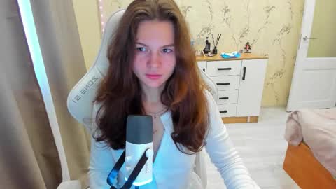 Snapshot of katrinasoul chatting on 10/22/25, 07:19 Katty online show from 10/22/25, 07:19