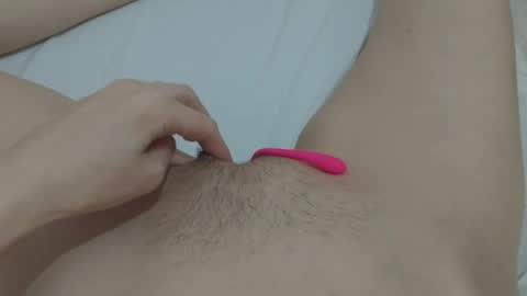 Snapshot of katrinna_arinna chatting on 01/26/25, 02:56 katrina dont forget to give me thumbs up online show from 01/26/25, 02:56