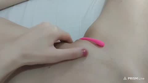 Snapshot of katrinna_arinna chatting on 01/27/25, 10:16 katrina dont forget to give me thumbs up online show from 01/27/25, 10:16