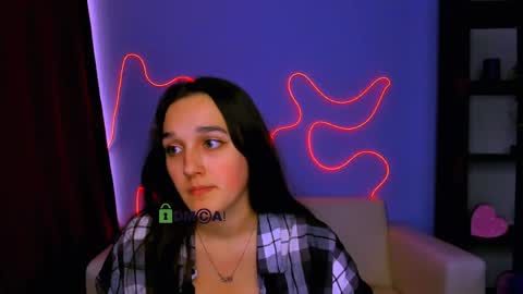 Snapshot of katrinxxxx chatting on 06/02/26, 12:51 Katrin online show from 06/02/26, 12:51