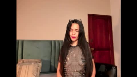 Snapshot of katrionanyx chatting on 03/07/26, 12:35 Katriona Nyx online show from 03/07/26, 12:35