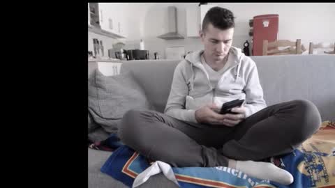 Snapshot of katsufr chatting on 10/17/25, 11:13 demyx online show from 10/17/25, 11:13