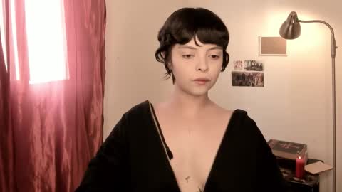 Snapshot of katsurotaro chatting on 09/16/25, 08:43 katsuro online show from 09/16/25, 08:43