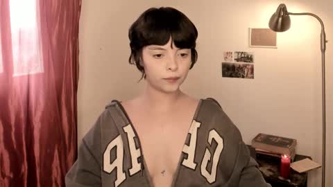 Snapshot of katsurotaro chatting on 09/19/25, 09:04 katsuro online show from 09/19/25, 09:04