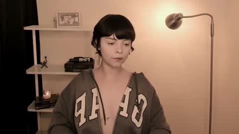 Snapshot of katsurotaro chatting on 10/23/25, 08:07 katsuro online show from 10/23/25, 08:07