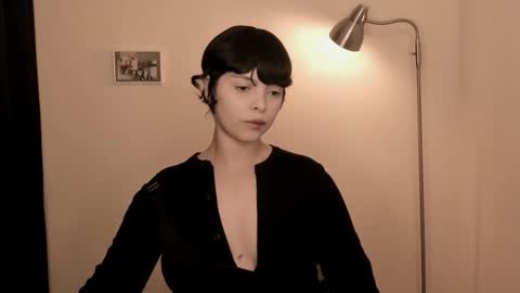 Snapshot of katsurotaro chatting on 11/16/25, 08:58 katsuro online show from 11/16/25, 08:58