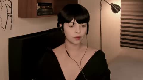 katsuro online show from 06/11/26, 07:56