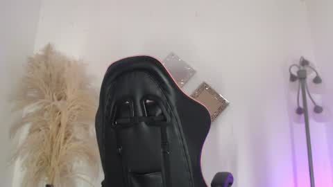 katta_c online show from 07/30/26, 08:08
