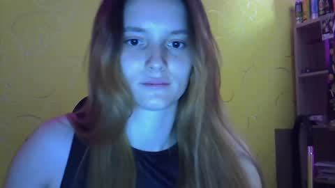 Snapshot of katte_light chatting on 05/29/26, 01:09 katte light online show from 05/29/26, 01:09