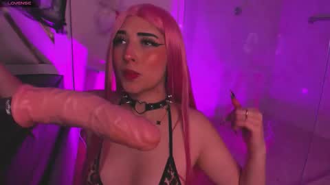 katt  online show from 10/10/25, 03:05