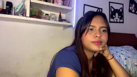 Snapshot of kattia_23 chatting on 10/15/25, 07:03 kattia online show from 10/15/25, 07:03