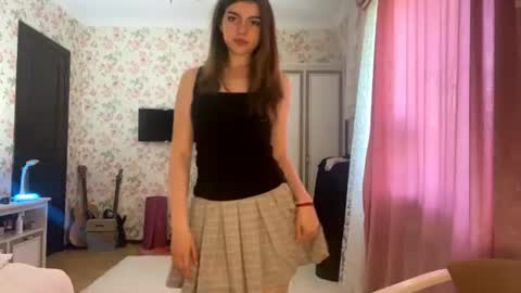 Molly online show from 06/23/26, 12:25