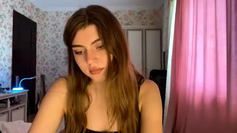 Molly online show from 06/29/26, 12:16