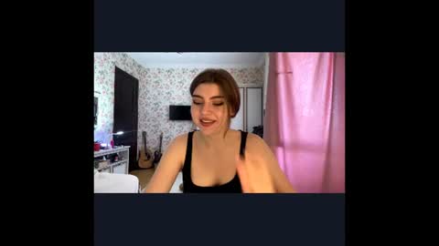 Molly online show from 07/04/26, 06:08