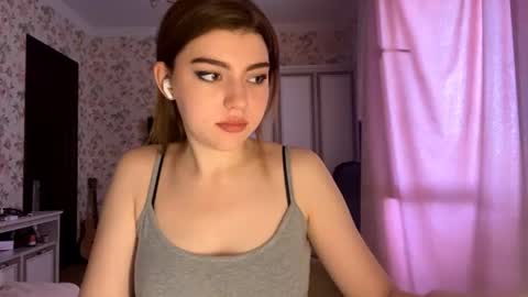 Molly online show from 07/08/26, 07:13