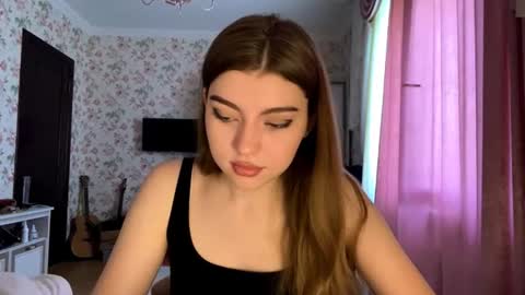 Molly online show from 07/16/26, 07:03