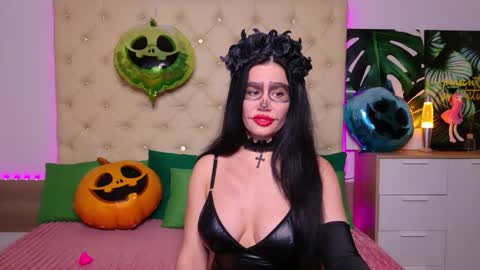 KattieSims online show from 10/30/25, 06:30