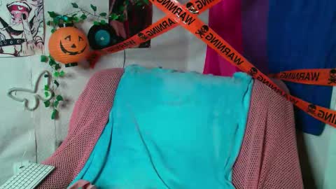 Snapshot of kattixo chatting on 10/26/25, 06:14 Katti online show from 10/26/25, 06:14