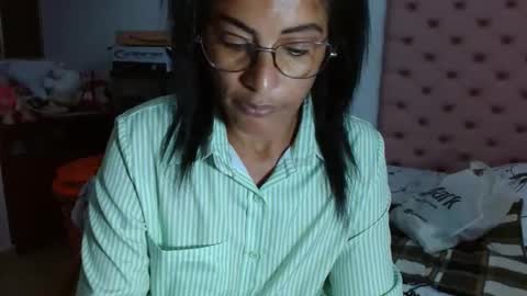 Snapshot of kattleyagray chatting on 03/06/25, 12:43 KattleyaGrey online show from 03/06/25, 12:43