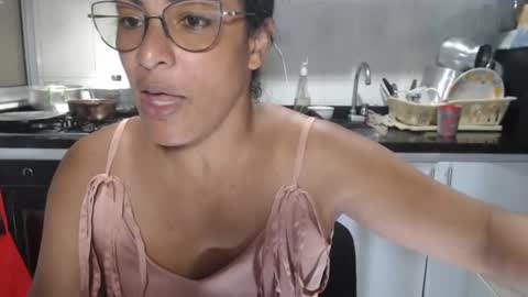 Snapshot of kattleyagray chatting on 10/27/25, 07:07 KattleyaGrey online show from 10/27/25, 07:07