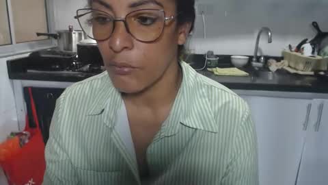 Snapshot of kattleyagray chatting on 11/01/25, 07:38 KattleyaGrey online show from 11/01/25, 07:38