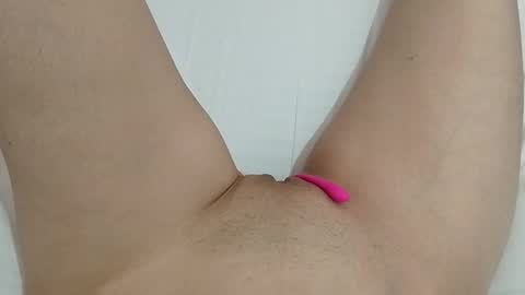 Snapshot of kattrinah_nikitta chatting on 09/12/25, 07:52 nikitta online show from 09/12/25, 07:52