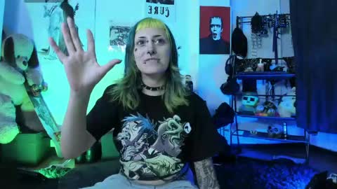 kattx   independent model online show from 05/24/26, 02:49