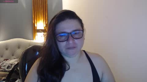 Snapshot of katty_findom_ chatting on 01/08/26, 09:00 katty online show from 01/08/26, 09:00