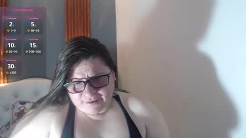Snapshot of katty_findom_ chatting on 02/05/26, 09:03 katty online show from 02/05/26, 09:03