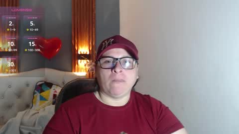 Snapshot of katty_findom_ chatting on 02/19/26, 12:01 katty online show from 02/19/26, 12:01