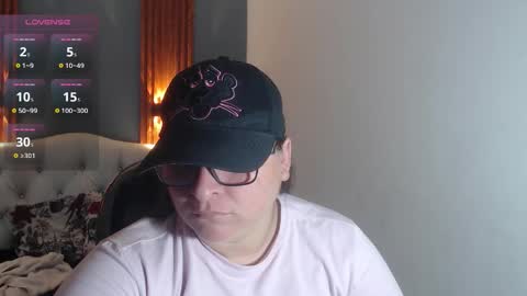 Snapshot of katty_findom_ chatting on 03/19/26, 09:57 katty online show from 03/19/26, 09:57