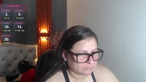 Snapshot of katty_findom_ chatting on 05/19/26, 12:33 katty online show from 05/19/26, 12:33