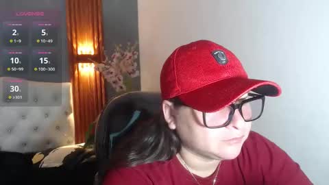 Snapshot of katty_findom_ chatting on 05/20/26, 12:22 katty online show from 05/20/26, 12:22