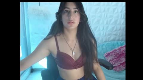 katty_love01 online show from 03/01/25, 01:40