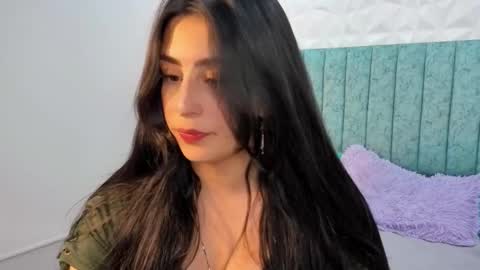 katty_love01 online show from 09/11/25, 07:58