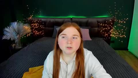 Snapshot of katty_rose8 chatting on 09/21/25, 12:07 Katty online show from 09/21/25, 12:07