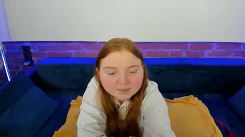 Snapshot of katty_rose8 chatting on 10/07/25, 07:00 Katty online show from 10/07/25, 07:00